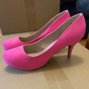 Hot pink heels with front platform size 11